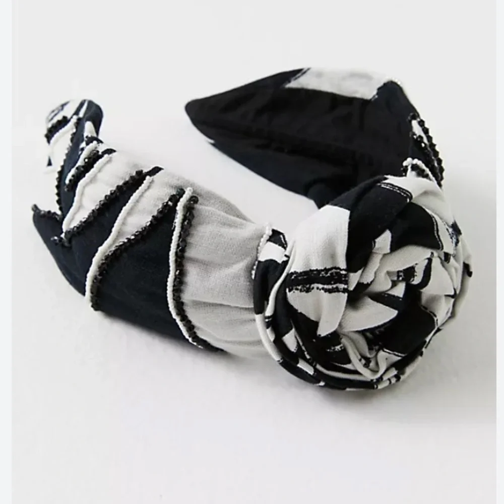 Free people Namjosh Allegra bun beaded headband new without tags